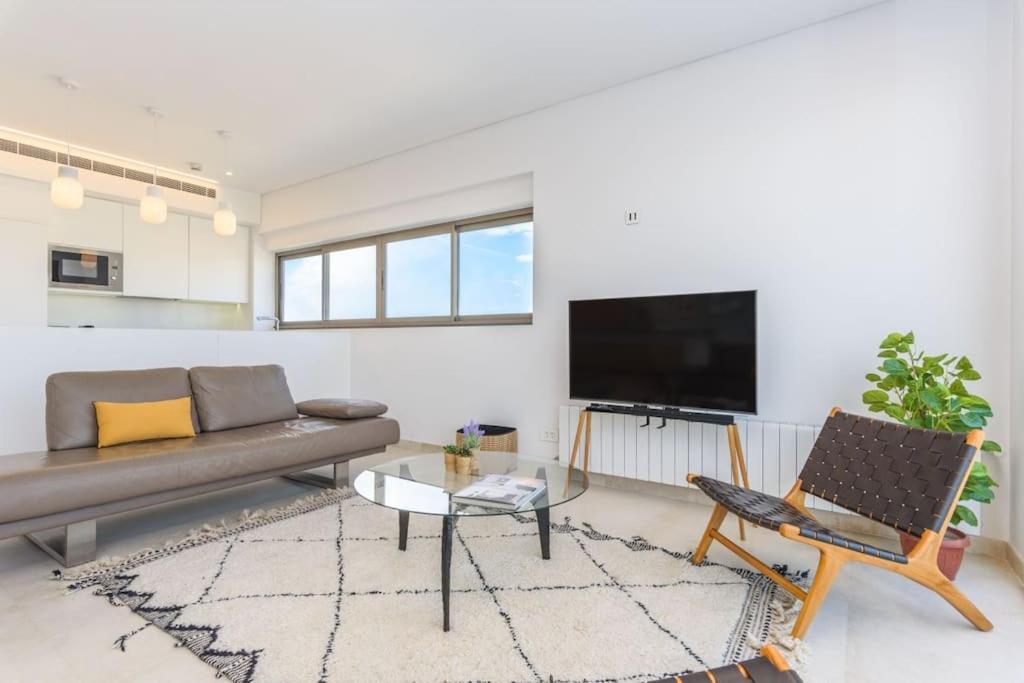 Aphrodite 2-bedroom In Mar Mkhayel * Beirut